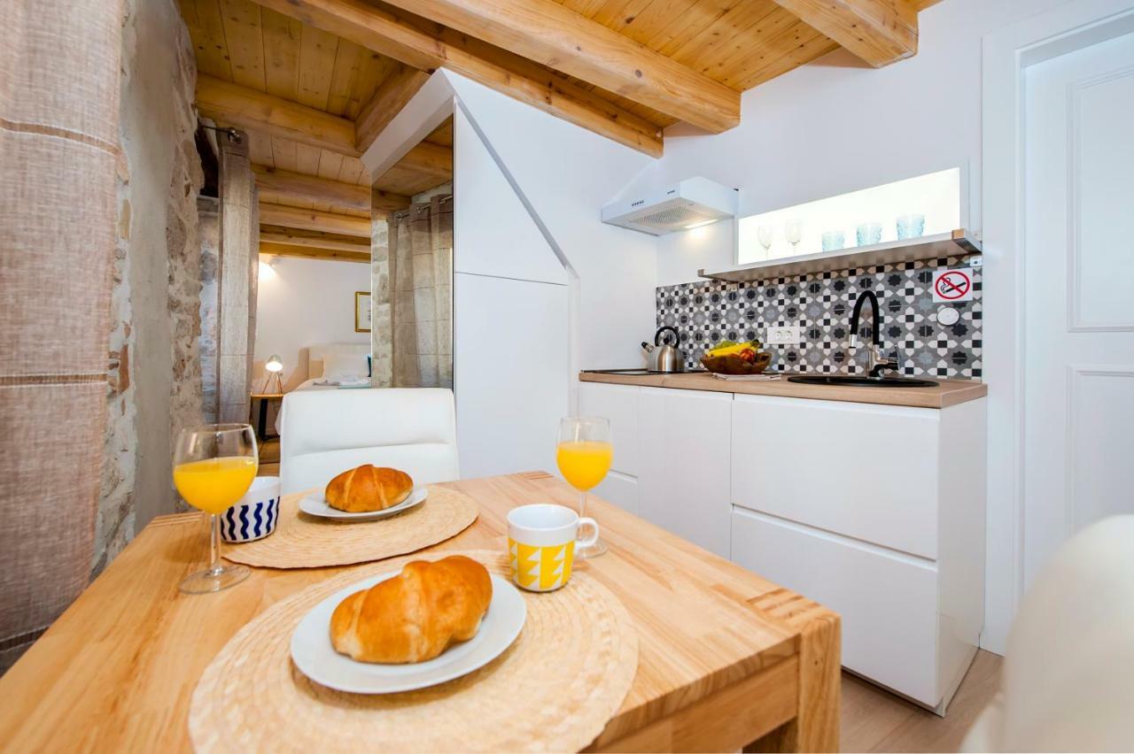 Adriatic Seaview Studio Ровінь Екстер'єр фото